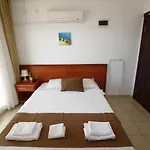 Bonapart Hotel