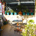Bonapart Hotel 2*