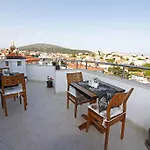 Bonapart Hotel
