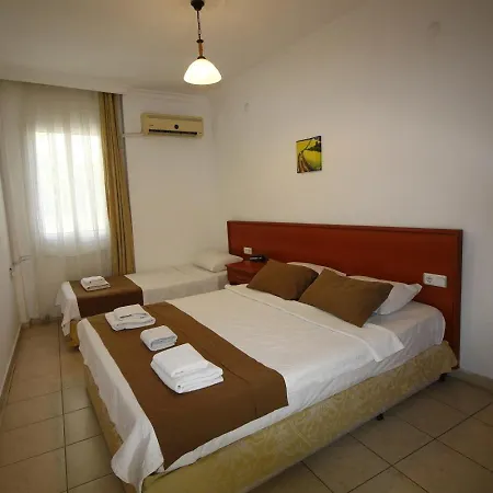 Bonapart Hotel
