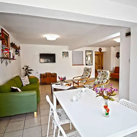 Bonapart Hotel