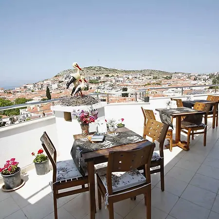 Отель Bonapart 2*