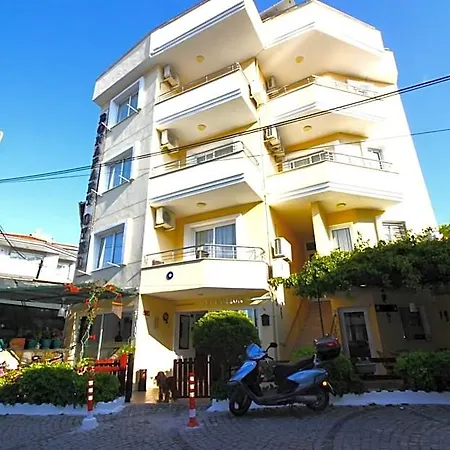 Bonapart Hotel