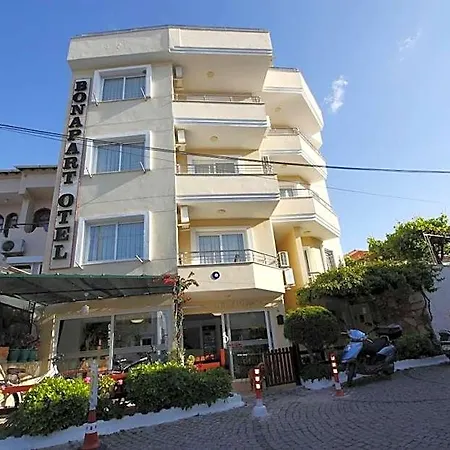 Bonapart Hotel Cesme