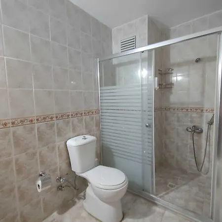 فندق Bonapart 2*